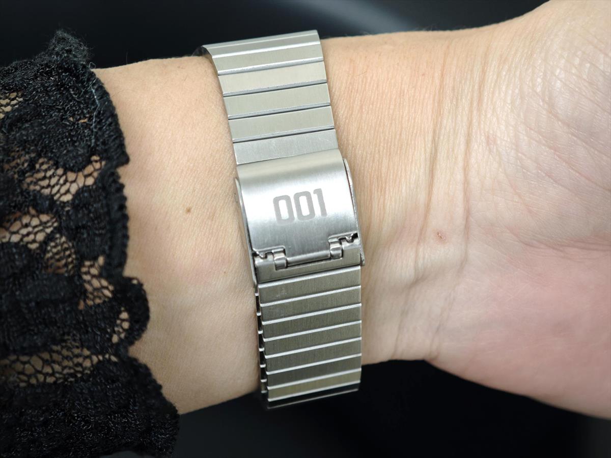 カシオ クラシック AQ-800EST-1AJR ストレンジャー・シングス 未知の世界 コラボ Netflix STRANGER THINGS CASIO CLASSIC スタンダード カシオ 【CX01】【1225】【店頭受取可能商品】