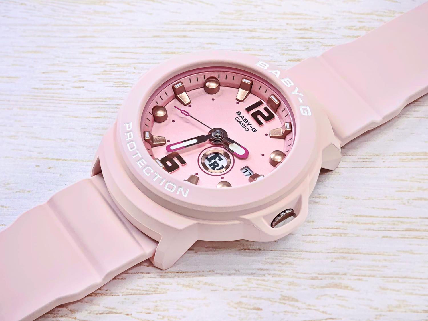 カシオ BABY-G BGA-15K-4AJR BABY-G+PLUS チャームになるホルダー付 秒針付き CASIO ベビーG 公式サイト掲載店【0426】※4月17日発売予定【店頭受取可能商品】