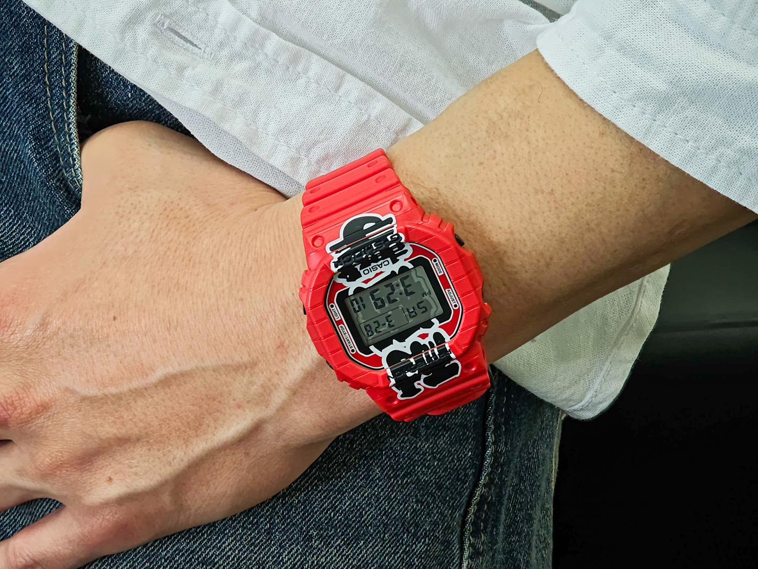 カシオ G-SHOCK DW-5600AKA-4JR 赤提灯 日本の酒場文化 バイオマスプラスチック 5年電池 日本製 ジーショック 5600シリーズ 腕時計 メンズ CASIO G-SHOCK公式掲載店【0426】【店頭受取可能商品】