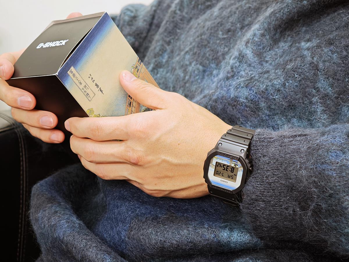 カシオ Gショック DW-5600KHFM25-1JR 葛飾北斎 made in Japan 深川万年橋下 CASIO G-SHOCK 公式サイト掲載店【0126】【cx01】【店頭受取可能商品】※SALE対象外商品