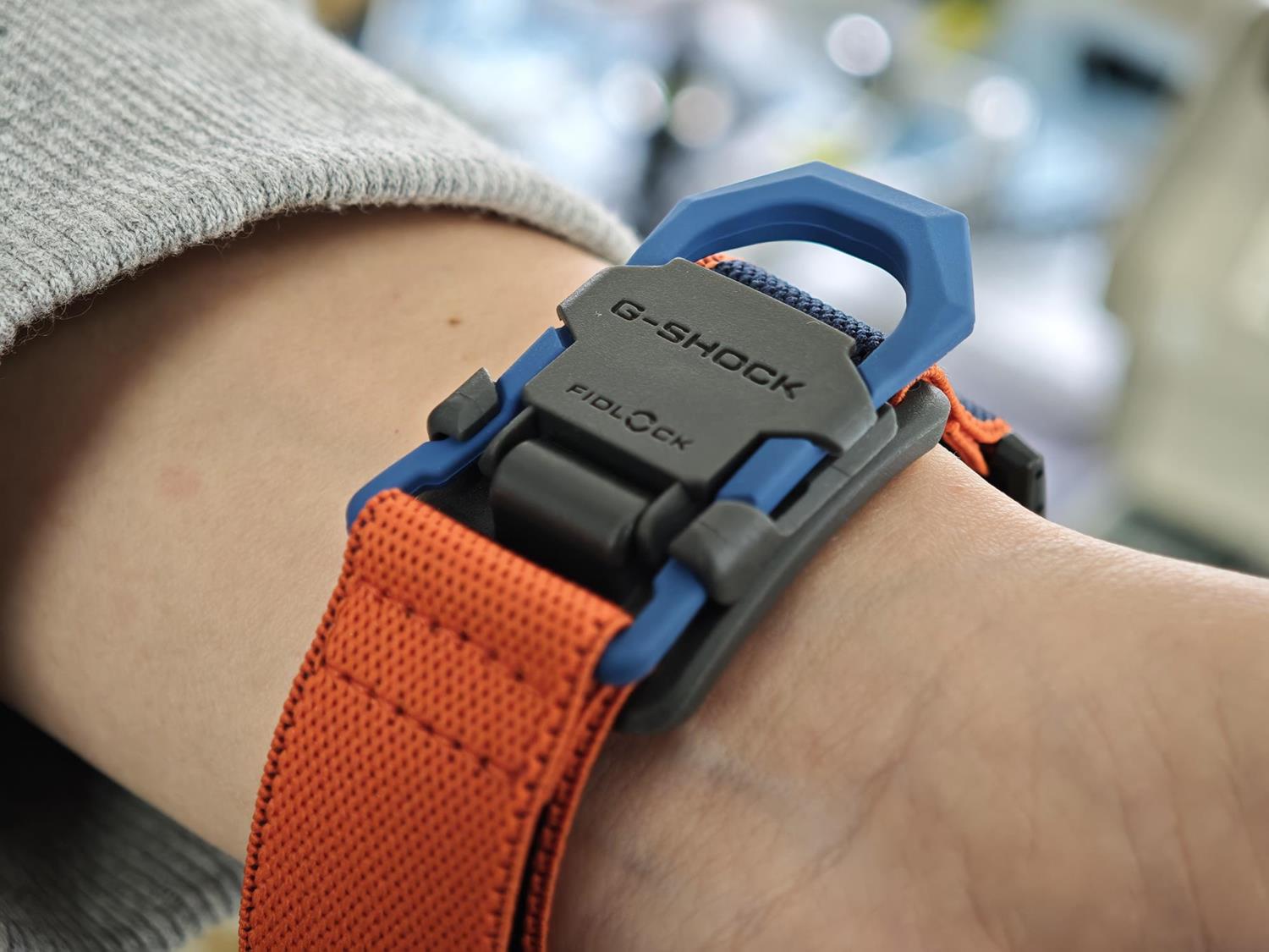 カシオ Gショック NEW CLOTH BANDシリーズ DW-5600MNC-8A2JF FIDLOCK製マグネットバックル クロスバンド  5600シリーズ CASIO G-SHOCK公式サイト掲載店【0326】※3月13日発売予定