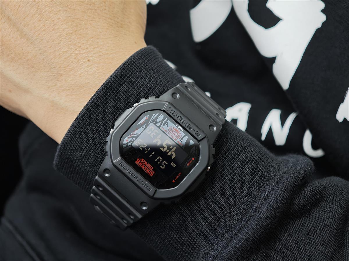 カシオ Gショック DW-5600STT-1JR ストレンジャー・シングス 未知の世界 コラボ Netflix STRANGER THINGS CASIO G-SHOCK 公式サイト掲載店【1225】【CX01】【店頭受取可能商品】