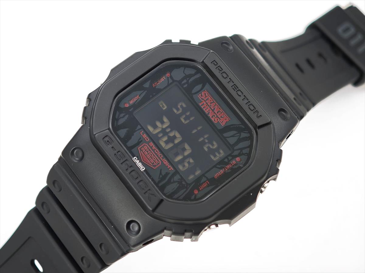 カシオ Gショック DW-5600STT-1JR ストレンジャー・シングス 未知の世界 コラボ Netflix STRANGER THINGS CASIO G-SHOCK 公式サイト掲載店【1225】【CX01】【店頭受取可能商品】
