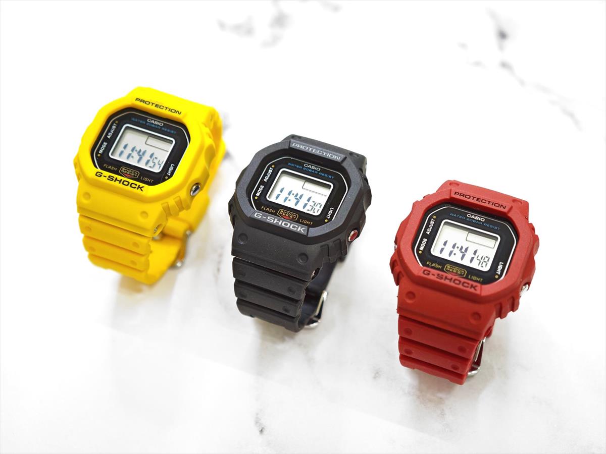 カシオ G-SHOCK nano DWN-5600-9JR 1/10サイズ ミニスクエア 20気圧防水  専用展示台付き イエロー G-SHOCK公式サイト掲載店【1125】【店頭受取可能商品】