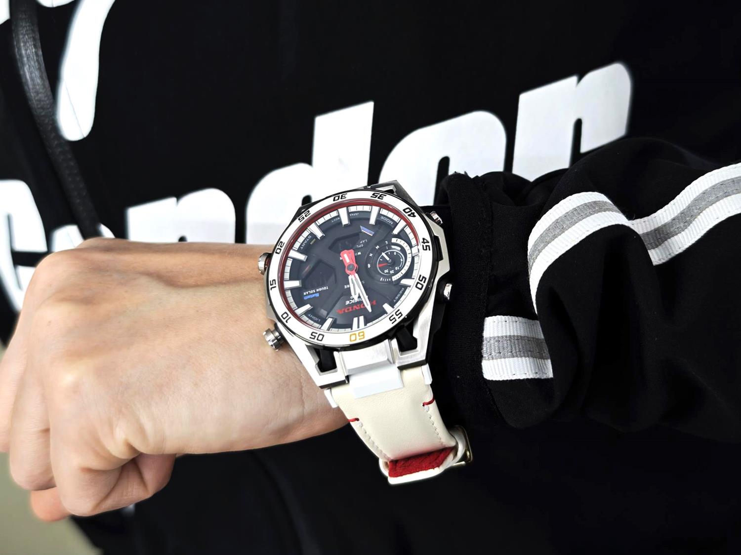 カシオ エディフィス Honda F1初優勝60周年記念 コラボ ECB-2300HR-1AJR チャンピオンシップ スマートフォンリンク   CASIO EDIFICE【cx01】【0326】