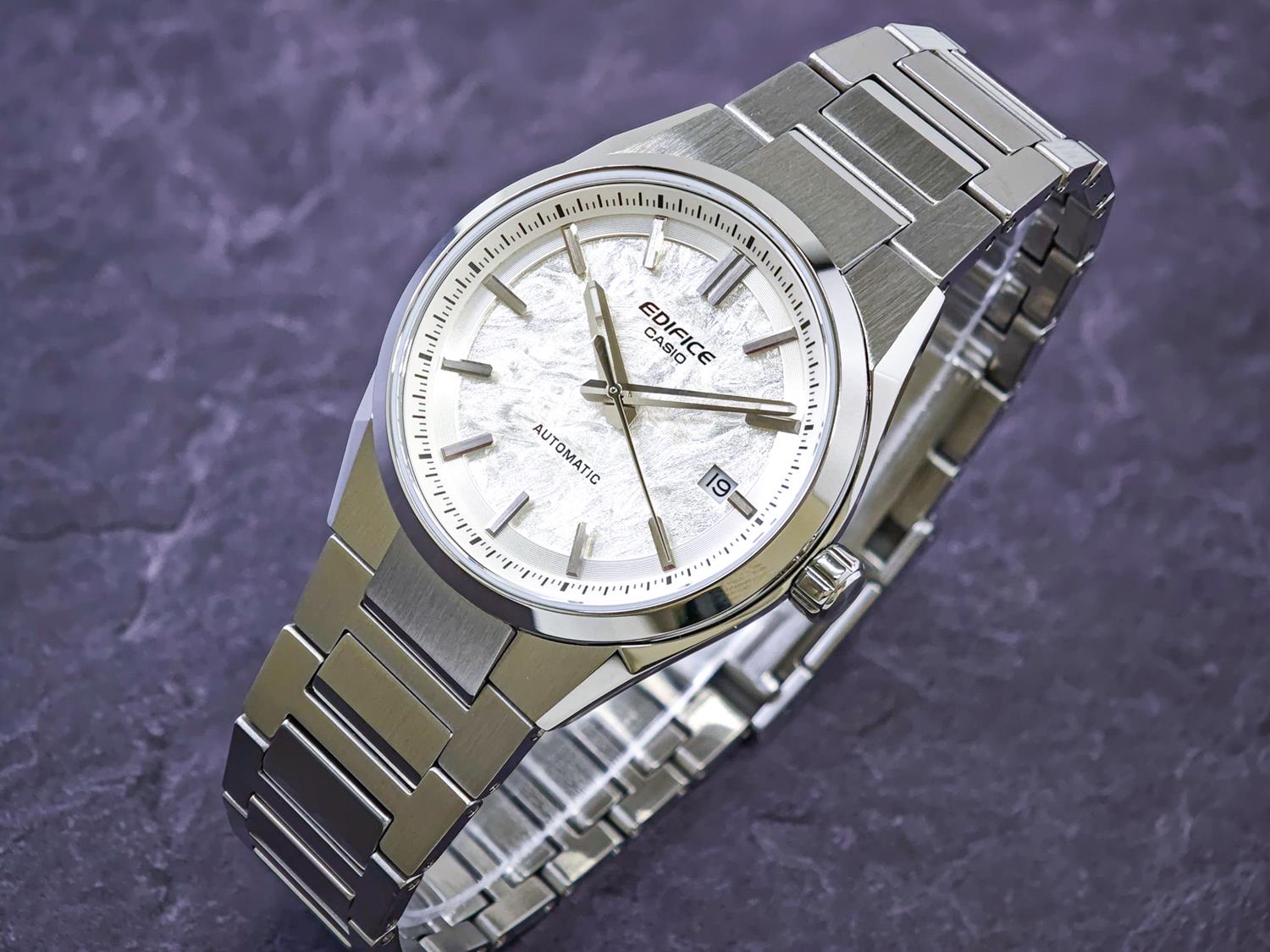 カシオ エディフィス EFK-110D-7AJF 機械式 自動巻き シルバーダイアル 日本製ムーブメント 38mm コンパクトケース サファイアガラス シースルーバック ステンレス 腕時計 EDIFICE AUTOMATIC【0426】※4月17日発売予定