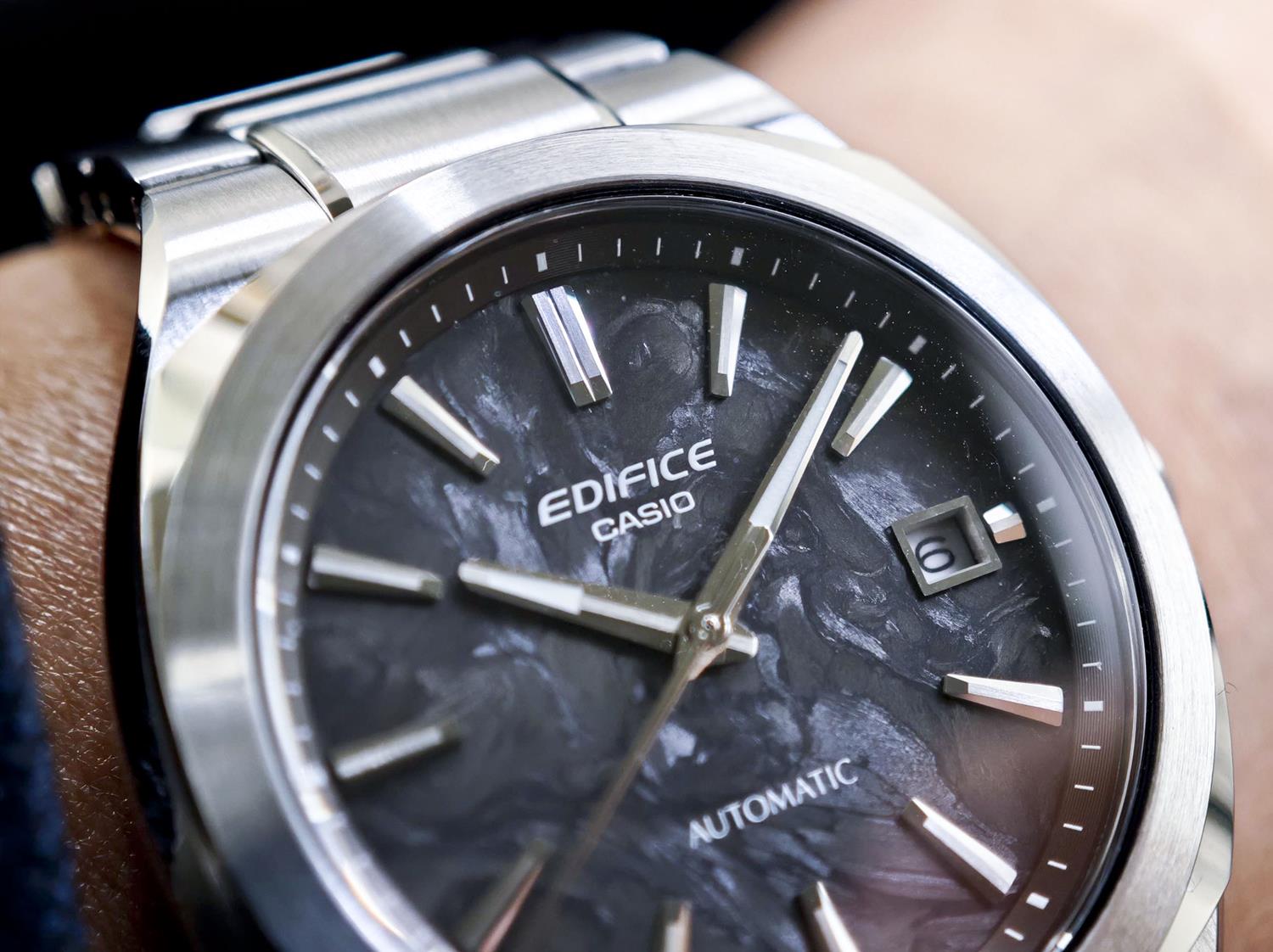 カシオ エディフィス CASIO EDIFICE EFK-200CD-1AJF AUTOMATIC 機械式 自動巻き フォージドカーボンダイアル  シースルーバック サファイアガラス メンズ 腕時計 watch ビジネス カジュアル 【0726】