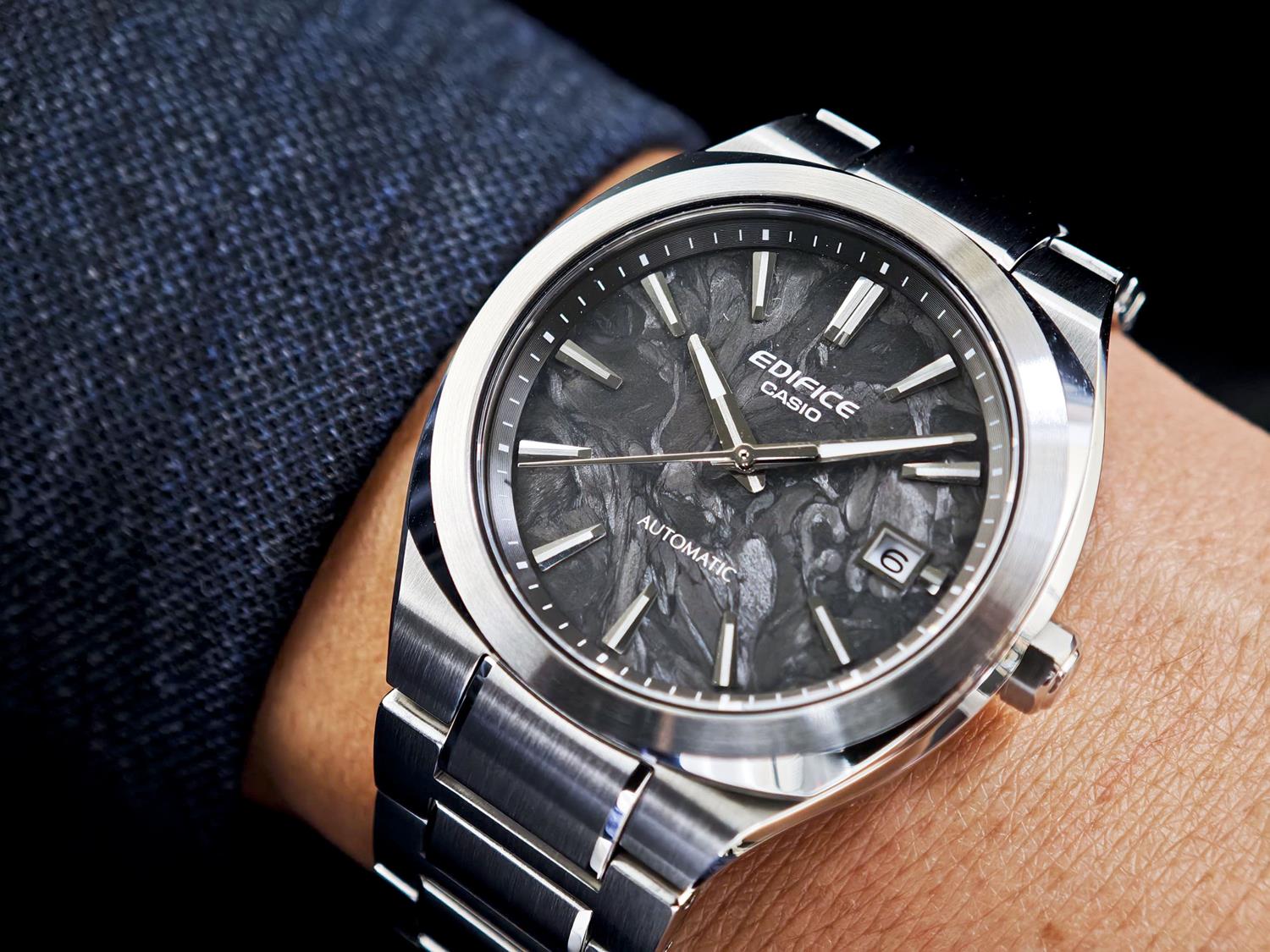 カシオ エディフィス CASIO EDIFICE EFK-200CD-1AJF AUTOMATIC 機械式 自動巻き フォージドカーボンダイアル  シースルーバック サファイアガラス メンズ 腕時計 watch ビジネス カジュアル 【0726】
