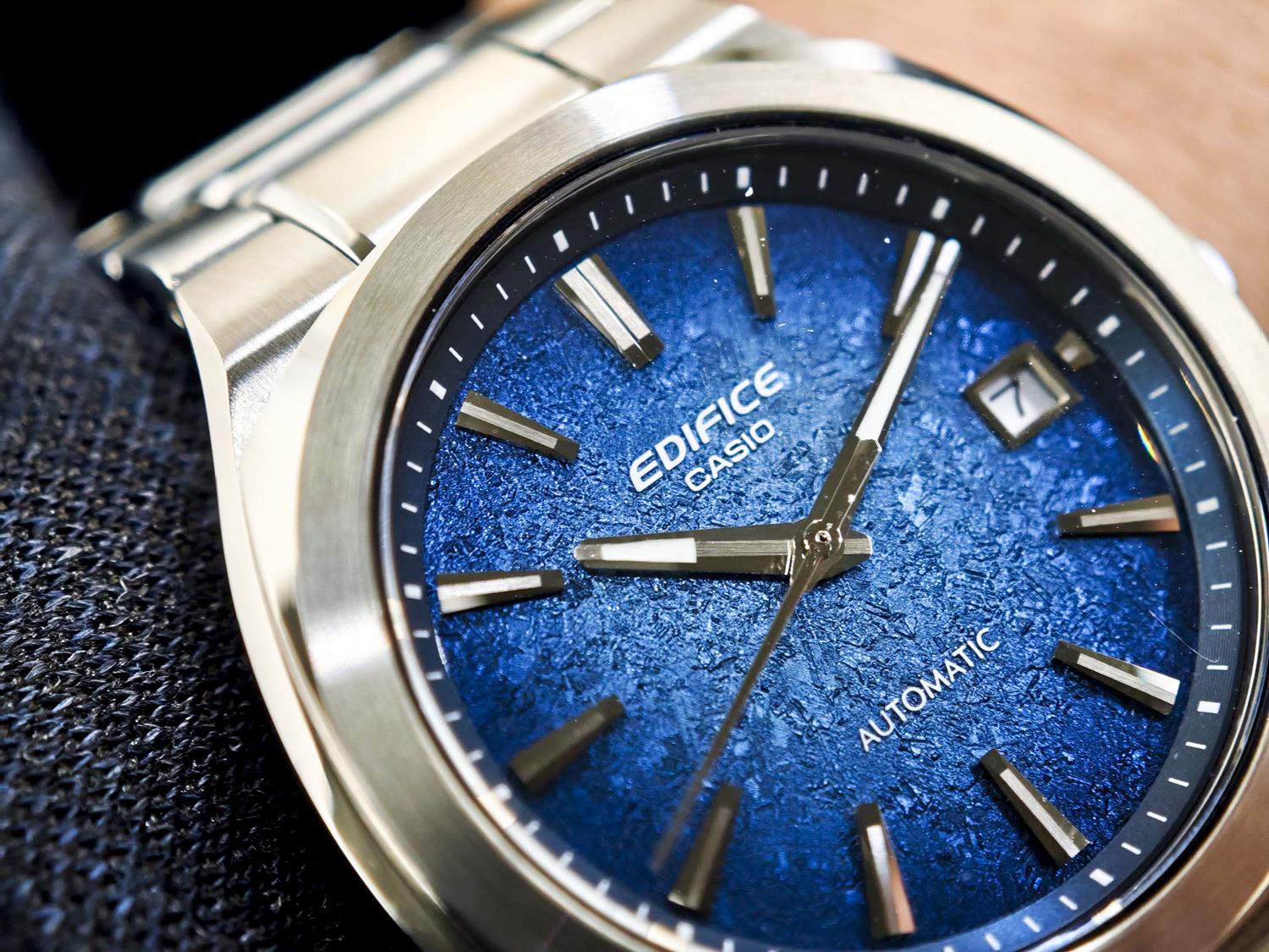 カシオ エディフィス CASIO EDIFICE EFK-200D-2AJF ブルーグラデーションダイアル 機械式 自動巻き シースルーバック サファイアガラス メンズ 腕時計 watch ビジネス カジュアル 【0726】