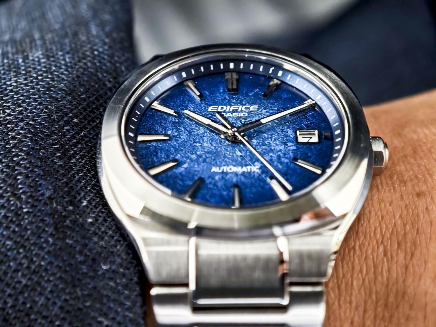 カシオ エディフィス CASIO EDIFICE EFK-200D-2AJF ブルーグラデーションダイアル 機械式 自動巻き シースルーバック サファイアガラス メンズ 腕時計 watch ビジネス カジュアル 【0726】