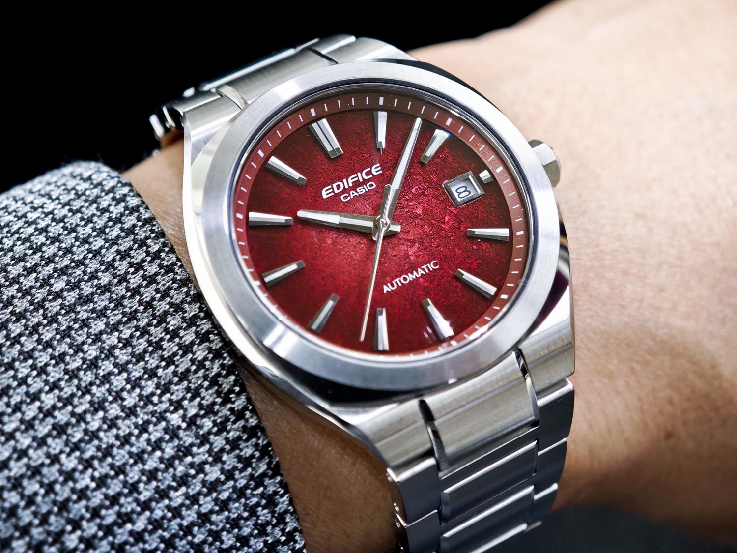 カシオ エディフィス CASIO EDIFICE EFK-200D-4AJF レッド グラデーションダイアル 機械式 自動巻き シースルーバック サファイアガラス メンズ 腕時計 watch ビジネス カジュアル 【0726】