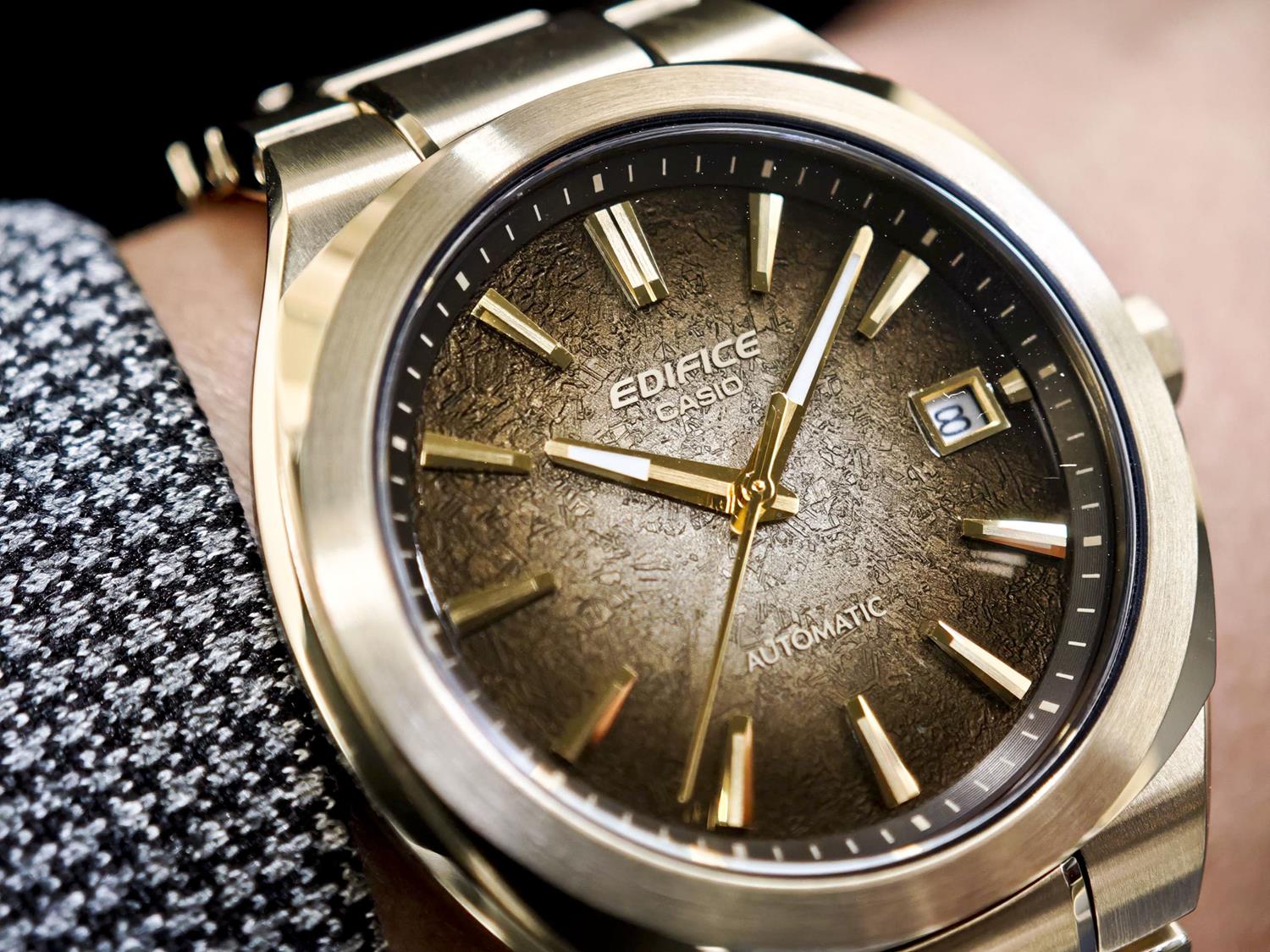 カシオ エディフィス CASIO EDIFICE EFK-200DG-5AJF ブラウンゴールド グラデーションダイアル 機械式 自動巻き シースルーバック サファイアガラス メンズ 腕時計 watch ビジネス カジュアル 【0726】