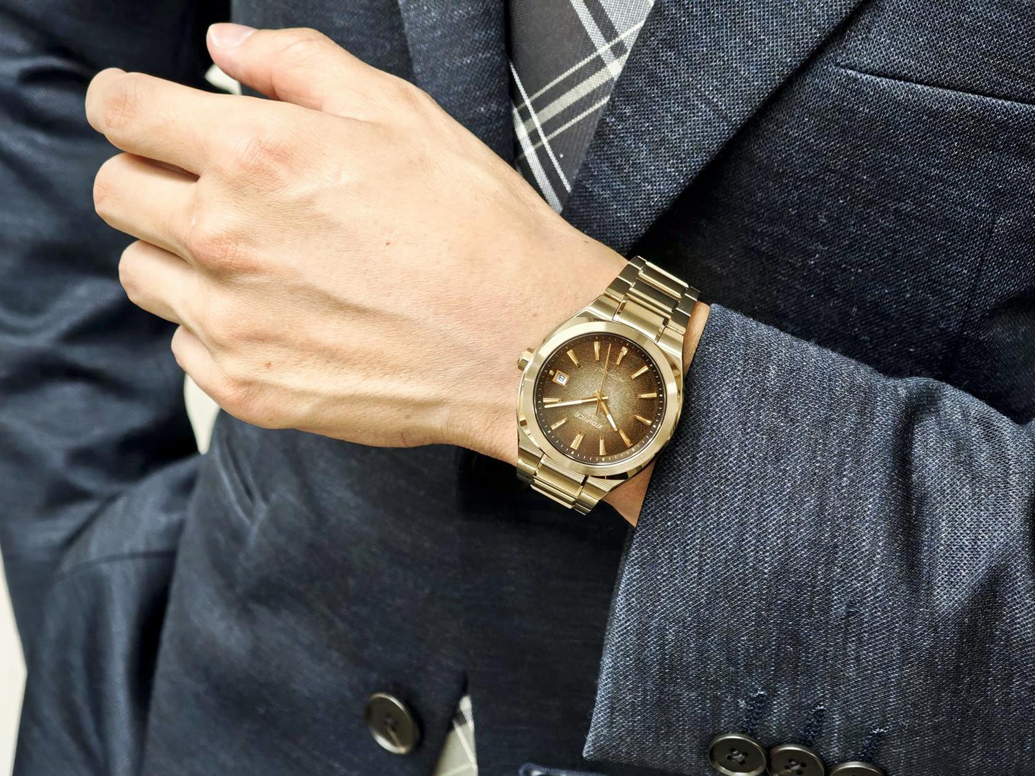 カシオ エディフィス CASIO EDIFICE EFK-200DG-5AJF ブラウンゴールド グラデーションダイアル 機械式 自動巻き シースルーバック サファイアガラス メンズ 腕時計 watch ビジネス カジュアル 【0726】