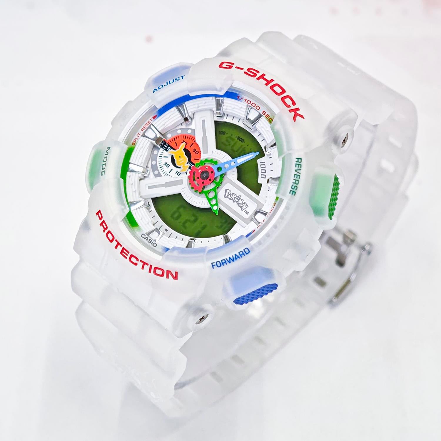 カシオ Gショック CASIO G-SHOCK ポケモン 30周年記念 コラボレーションモデル GA-110PKM-7AJR ピカチュウ ミュウ モンスターボール  メンズ 腕時計 watch カシオ ジーショック CASIO G-SHOCK 公式サイト掲載店【0726】【cx01】【店頭受取可能商品】