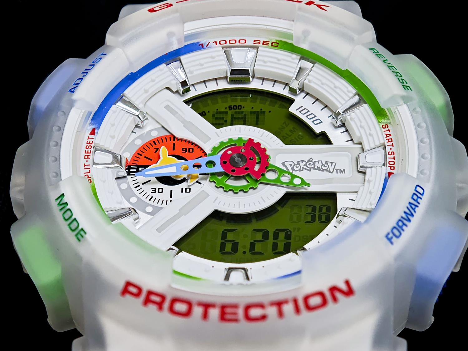 カシオ Gショック CASIO G-SHOCK ポケモン 30周年記念 コラボレーションモデル GA-110PKM-7AJR ピカチュウ ミュウ モンスターボール  メンズ 腕時計 watch カシオ ジーショック CASIO G-SHOCK 公式サイト掲載店【0726】【cx01】【店頭受取可能商品】
