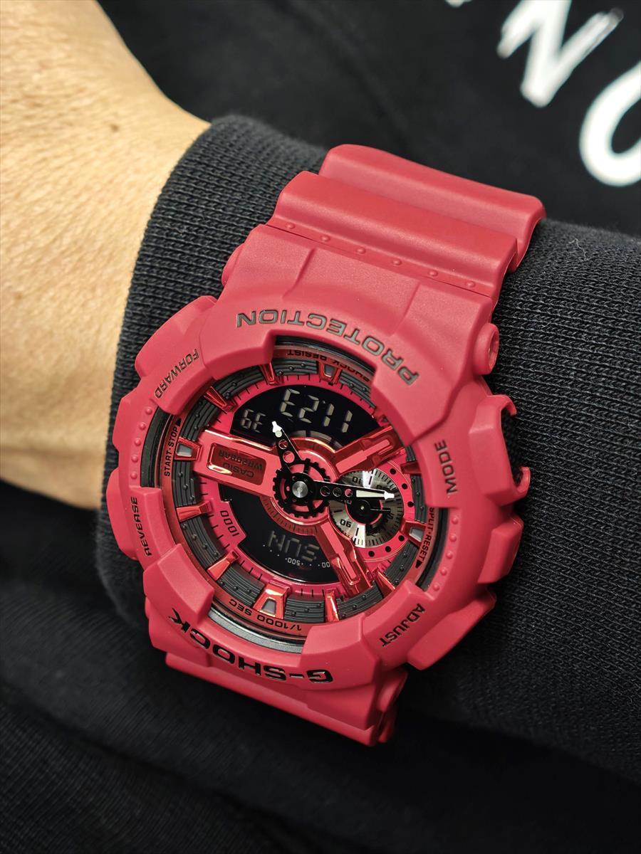カシオ Gショック GA-110RRB-4AJF Iconic Styles レッド  CASIO G-SHOCK 公式サイト掲載店【1225】【rx01】【店頭受取可能商品】