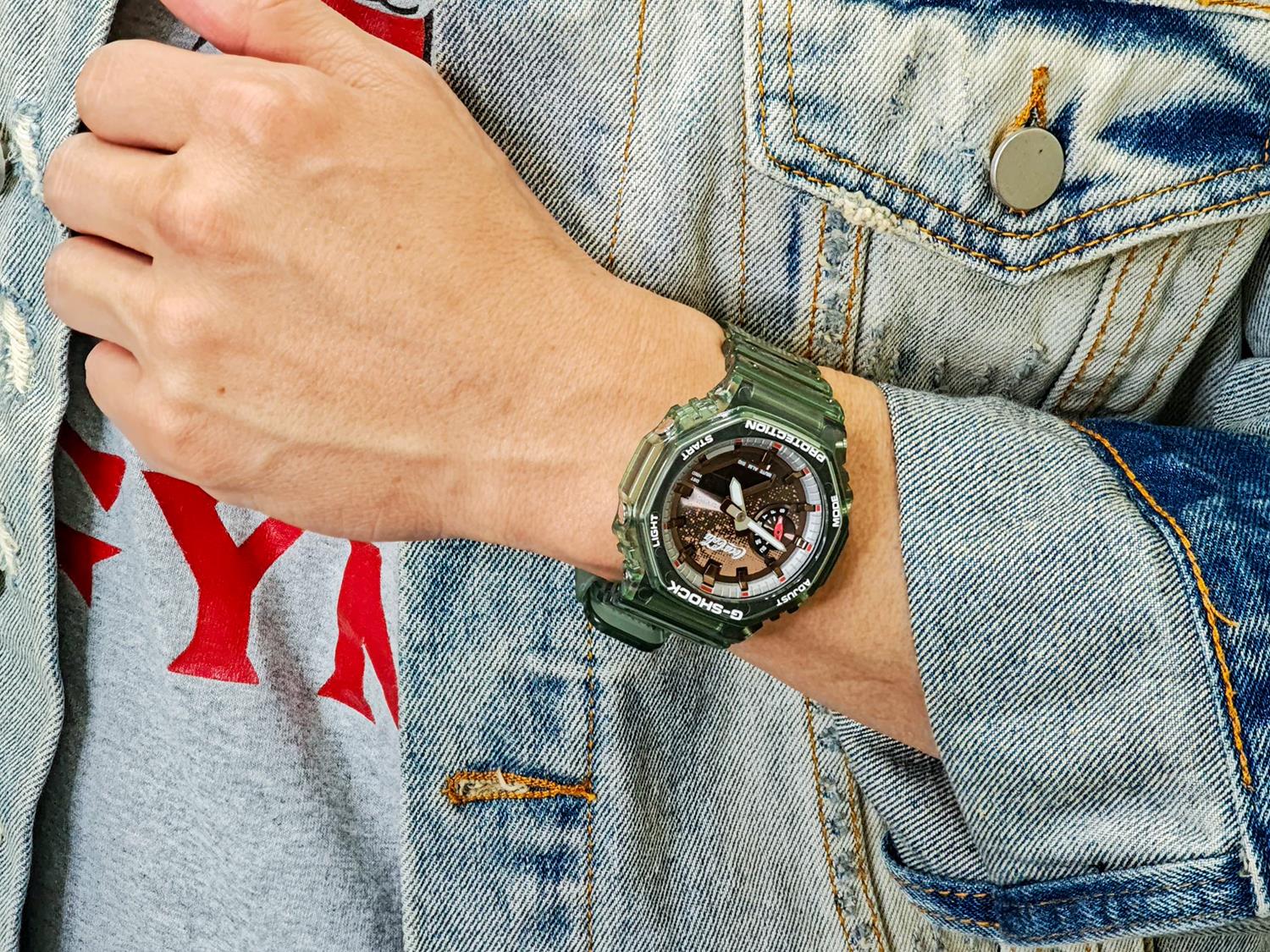 G-SHOCK コカ･コーラ® コラボレーションモデル GA-2100CC-3AJR 140周年記念 コンツアーボトル カラー バイオマスプラスチック メンズ 腕時計 カシオ 国内正規品 ジーショック CASIO G-SHOCK 公式サイト掲載店【0326】【cx01】※5月15日発売予定【店頭受取可能商品】