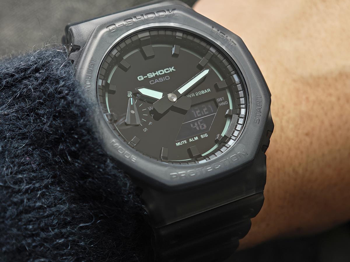 カシオ Gショック GA-2100K-1AJFスモークライトコンセプトモデル CASIO G-SHOCK 公式サイト掲載店【0126】【rx01】【店頭受取可能商品】