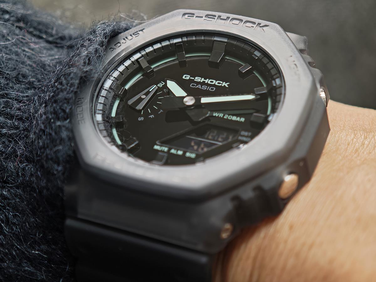 カシオ Gショック GA-2100K-1AJFスモークライトコンセプトモデル CASIO G-SHOCK 公式サイト掲載店【0126】【rx01】【店頭受取可能商品】