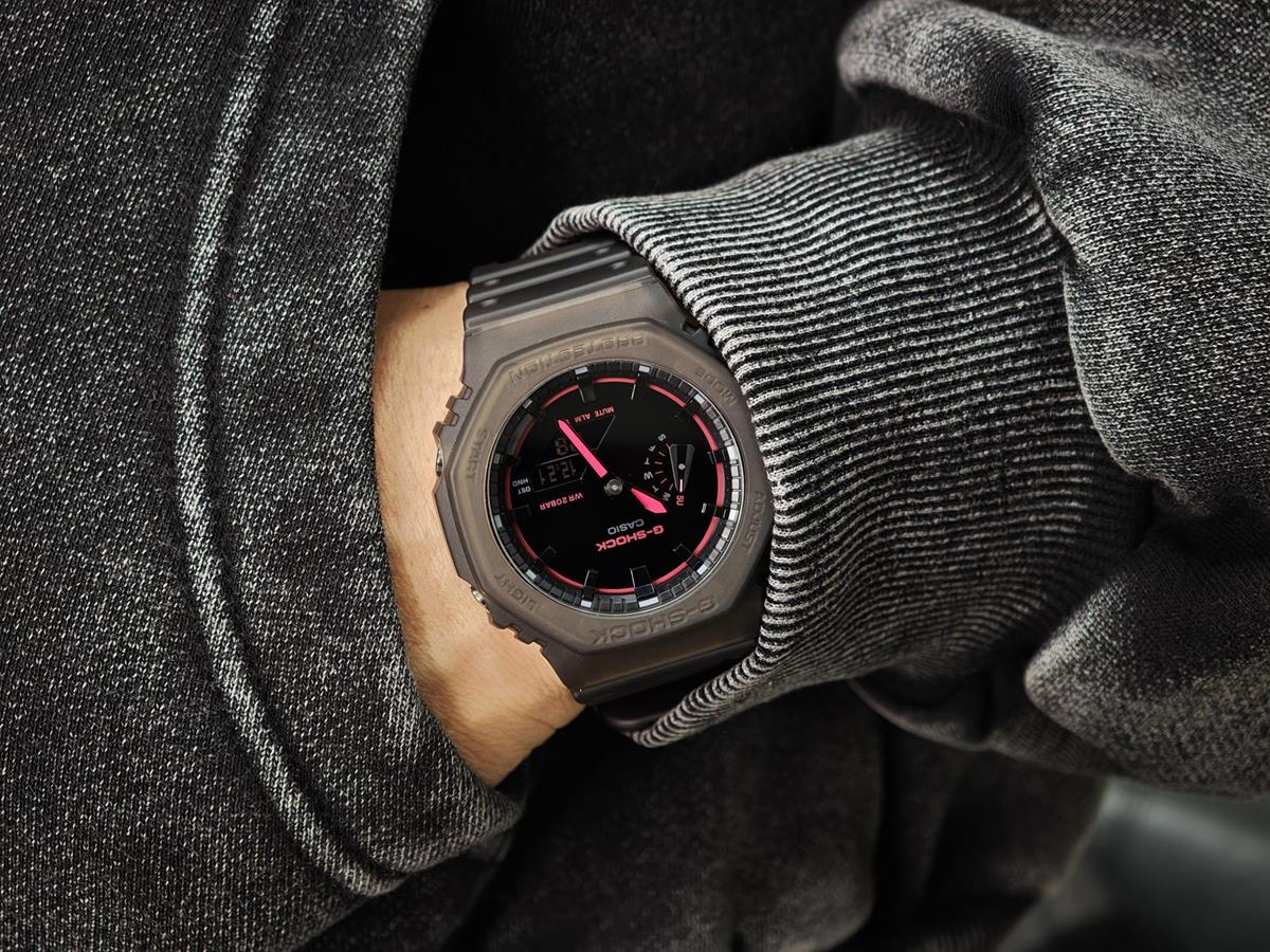 カシオ Gショック GA-2100K-5AJFスモークライトコンセプトモデル CASIO G-SHOCK 公式サイト掲載店【0126】【rx01】【店頭受取可能商品】
