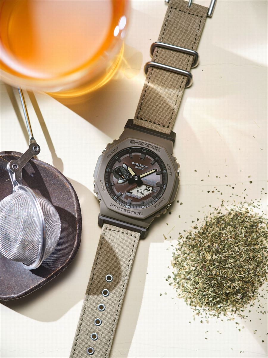 カシオ Gショック GA-B2100CT-5AJF  FOODTEXTILEシリーズ CASIO G-SHOCK WEB限定モデル