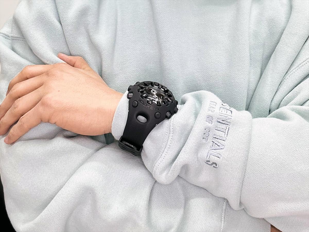 カシオ Gショック GA-V01-1AJF 10年バッテリー搭載 ショックリリース CASIO G-SHOCK 公式掲載店 【0425】【店頭受取可能商品】