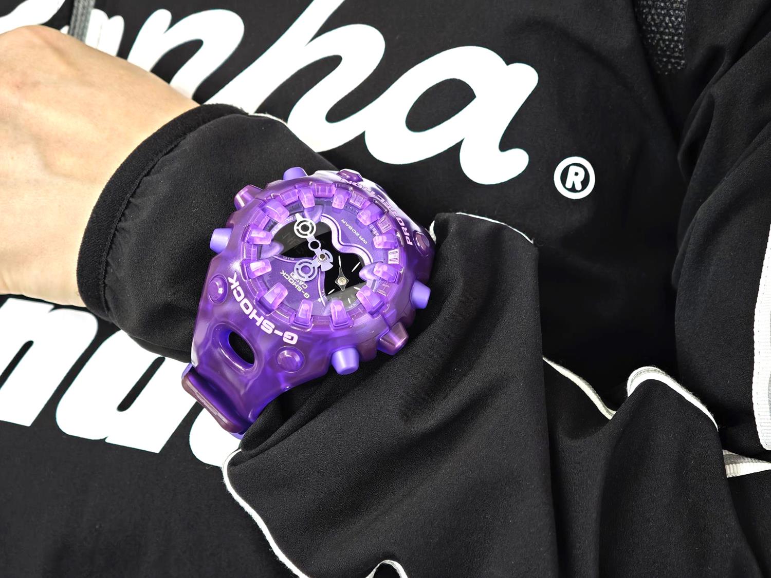 カシオ Gショック TRANSPARENT PACK GA-V01SKE-6AJF パープルスケルトン ショックリリース針 電池寿命約10年 Y2Kテック CASIO G-SHOCK公式サイト掲載店【0326】※3月6日発売予定