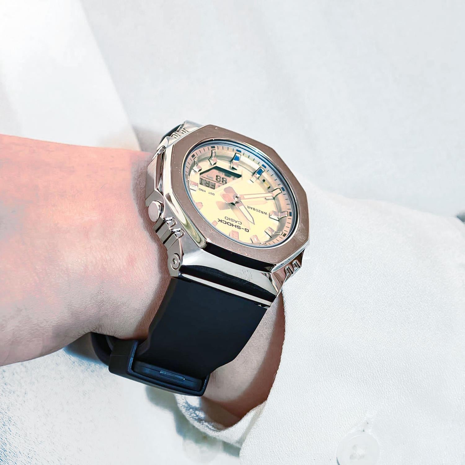 カシオ G-SHOCK GM-S2110SR-1AJF ミッドサイズ メタルベゼル 偏光カラーガラス 2100シリーズ ジーショック 腕時計 メンズ レディース CASIO G-SHOCK公式掲載店【0426】※4月17日発売予定【店頭受取可能商品】