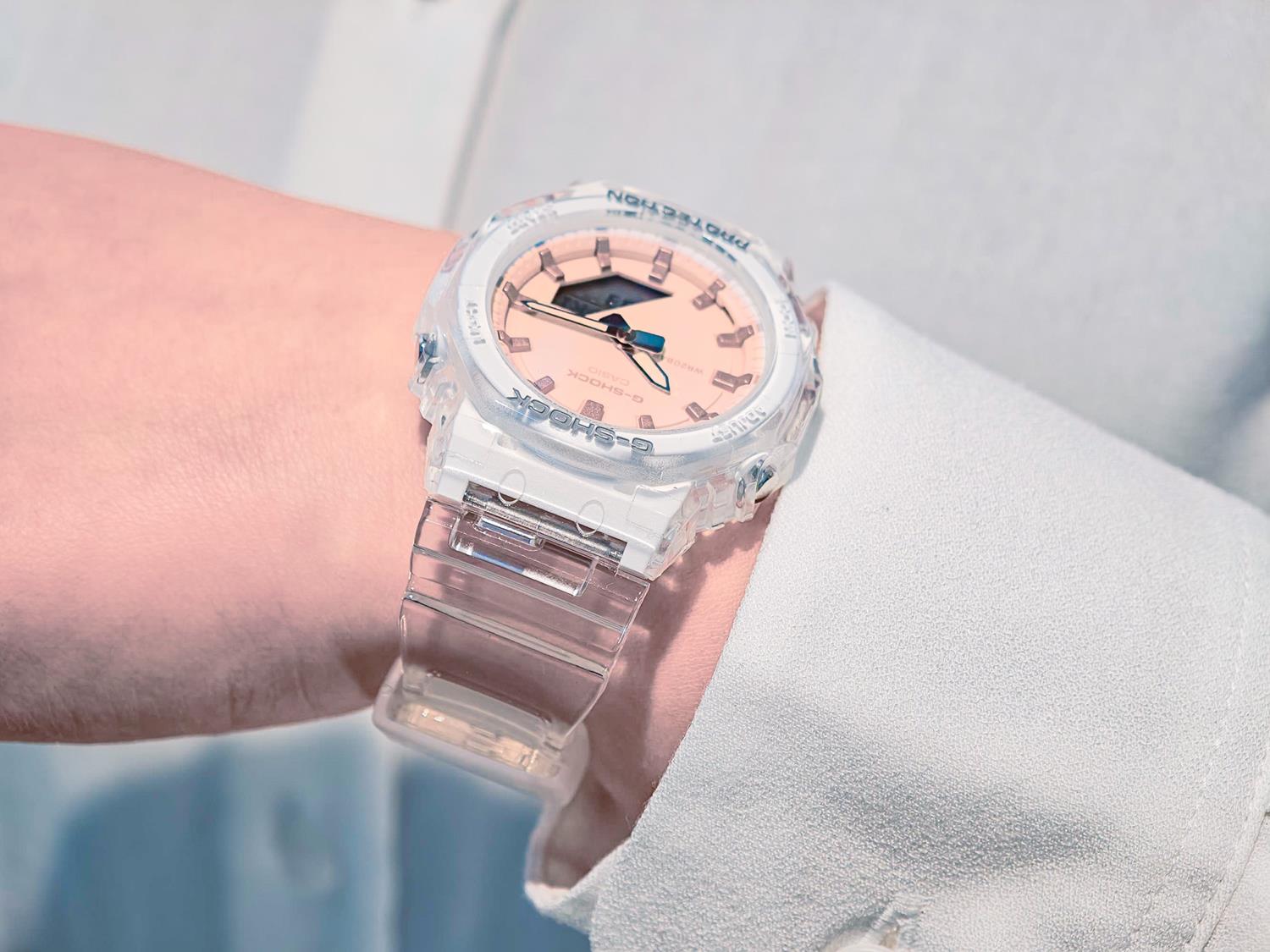 カシオ G-SHOCK GMA-P2100SR-7AJF 最小・最薄クラス 偏光カラーガラス スケルトン 2100シリーズ ジーショック 腕時計 メンズ レディース CASIO G-SHOCK公式掲載店【0426】※4月17日発売予定【店頭受取可能商品】