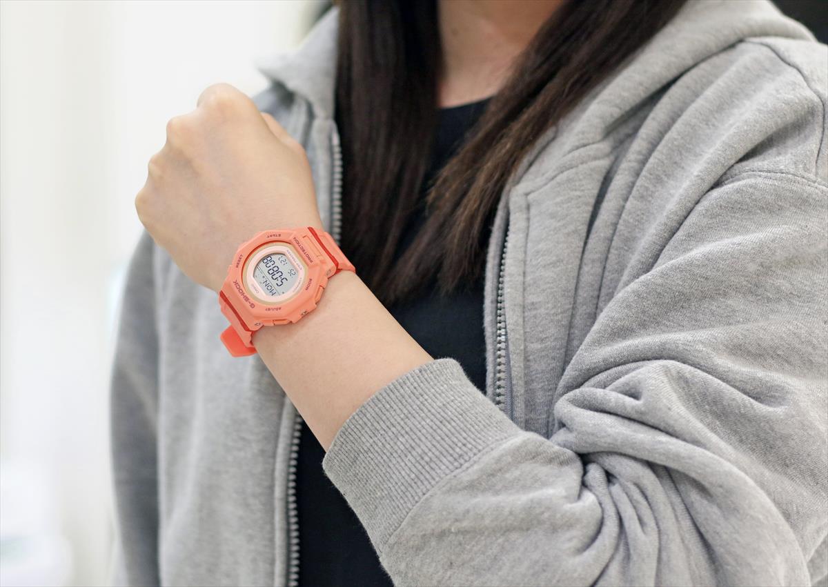 カシオ Gショック GMD-B300SC-4JF ミッドサイズ スマートフォンリンク ステップトラッカー 歩数計測 CASIO G-SHOCK【0225】_10spl【店頭受取可能商品】