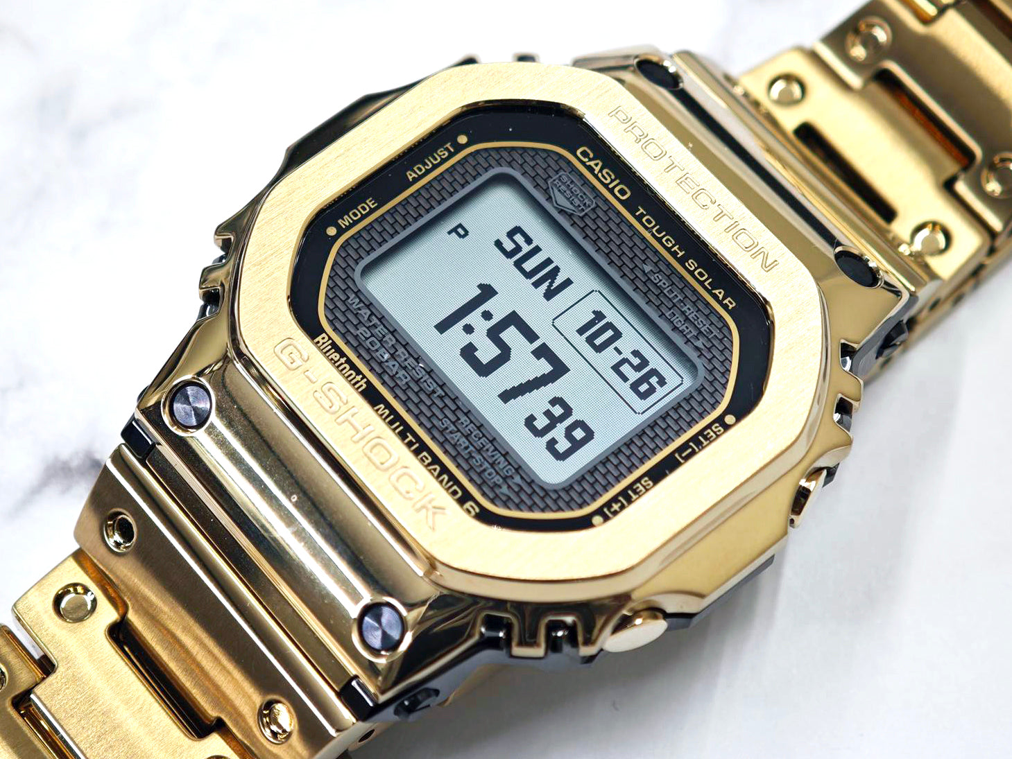 カシオ Gショック GMW-BZ5000GD-9JF  MIP液晶 アプリ連携 フォント切替え機能 フルメタル 山形カシオ製造モデル  CASIO G-SHOCK公式掲載店【1125】※11月14日発売予定