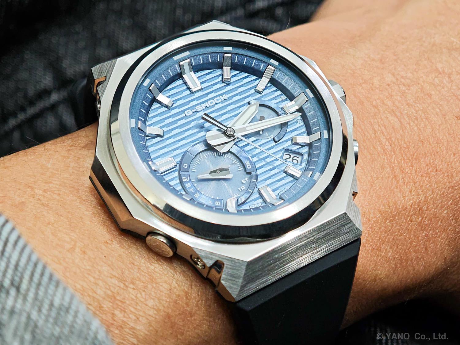 カシオ Gショック GST-B1000-2AJF G-STEEL ブルー メタルベゼル ウレタンバンド ソーラー モバイルリンク機能 メンズ 腕時計 watch ミニマルデザイン CASIO G-SHOCK公式サイト掲載店  【0826】8月7日発売予定【店頭受取可能商品】