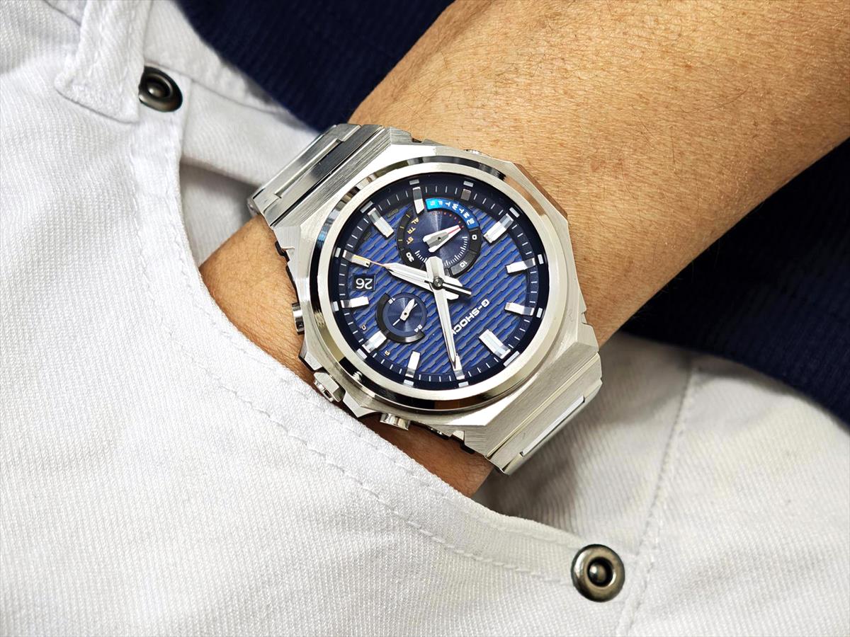 カシオ Gショック G-STEEL GST-B1000D-2AJF SLEEK STYLE ミニマル メタル DW-5000C継承 タフソーラー Bluetooth メンズ CASIO G-SHOCK公式掲載店【1125】【rx01】※11月21日発売予定