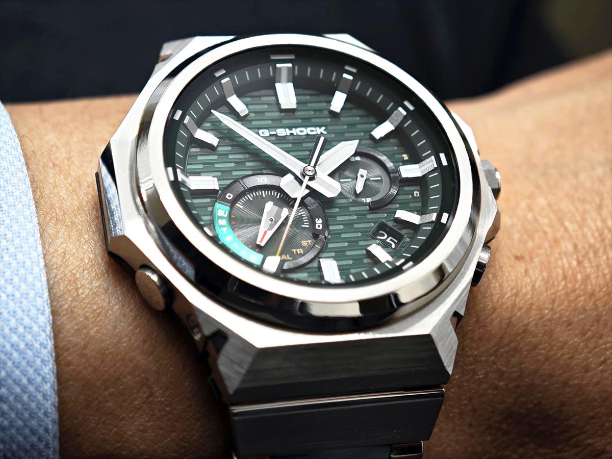 カシオ Gショック G-STEEL GST-B1000D-3AJF SLEEK STYLE ミニマル メタル DW-5000C継承 タフソーラー Bluetooth メンズ CASIO G-SHOCK公式掲載店【1125】【rx01】※11月21日発売予定