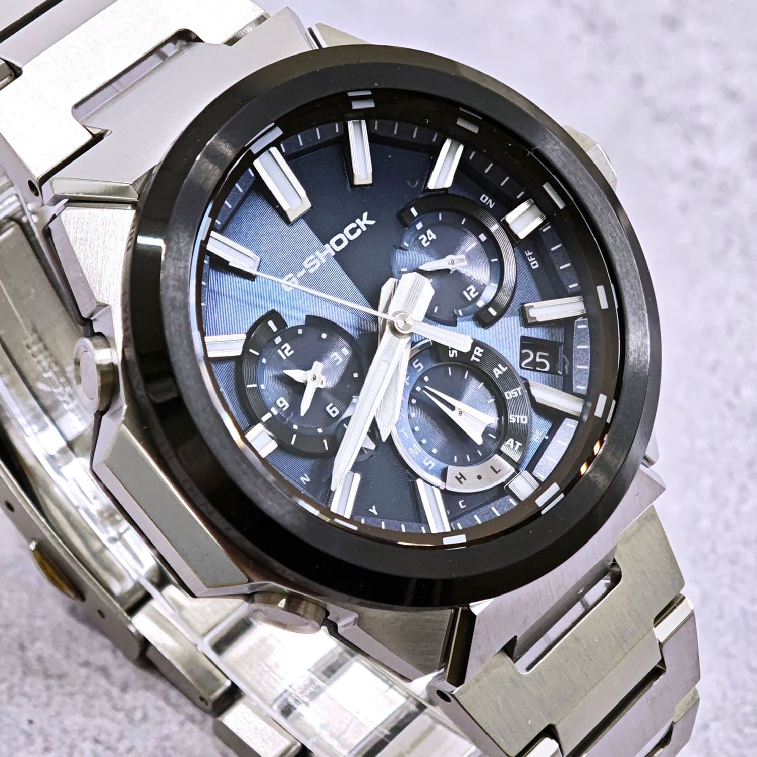GST-W1000AD-2AJF