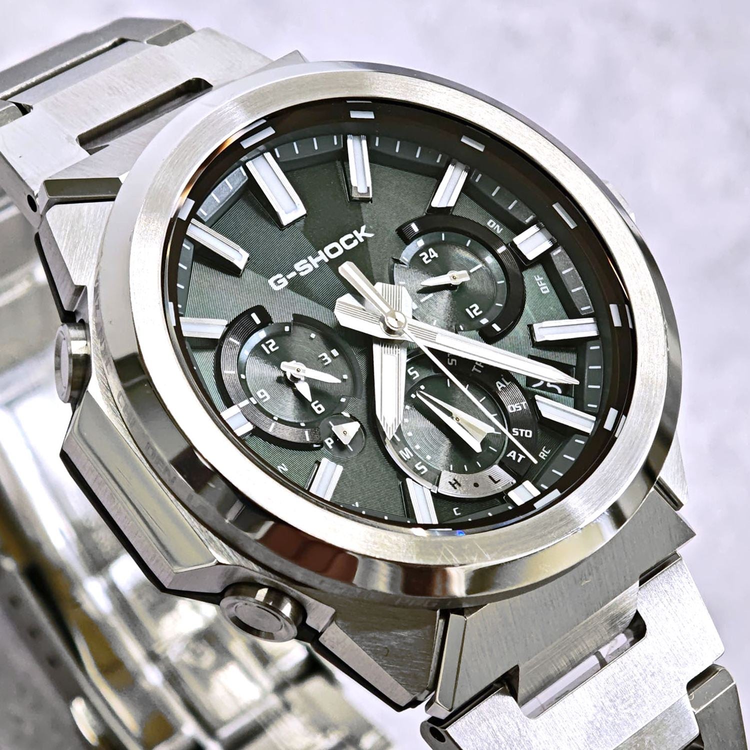 GST-W1000D-3AJF