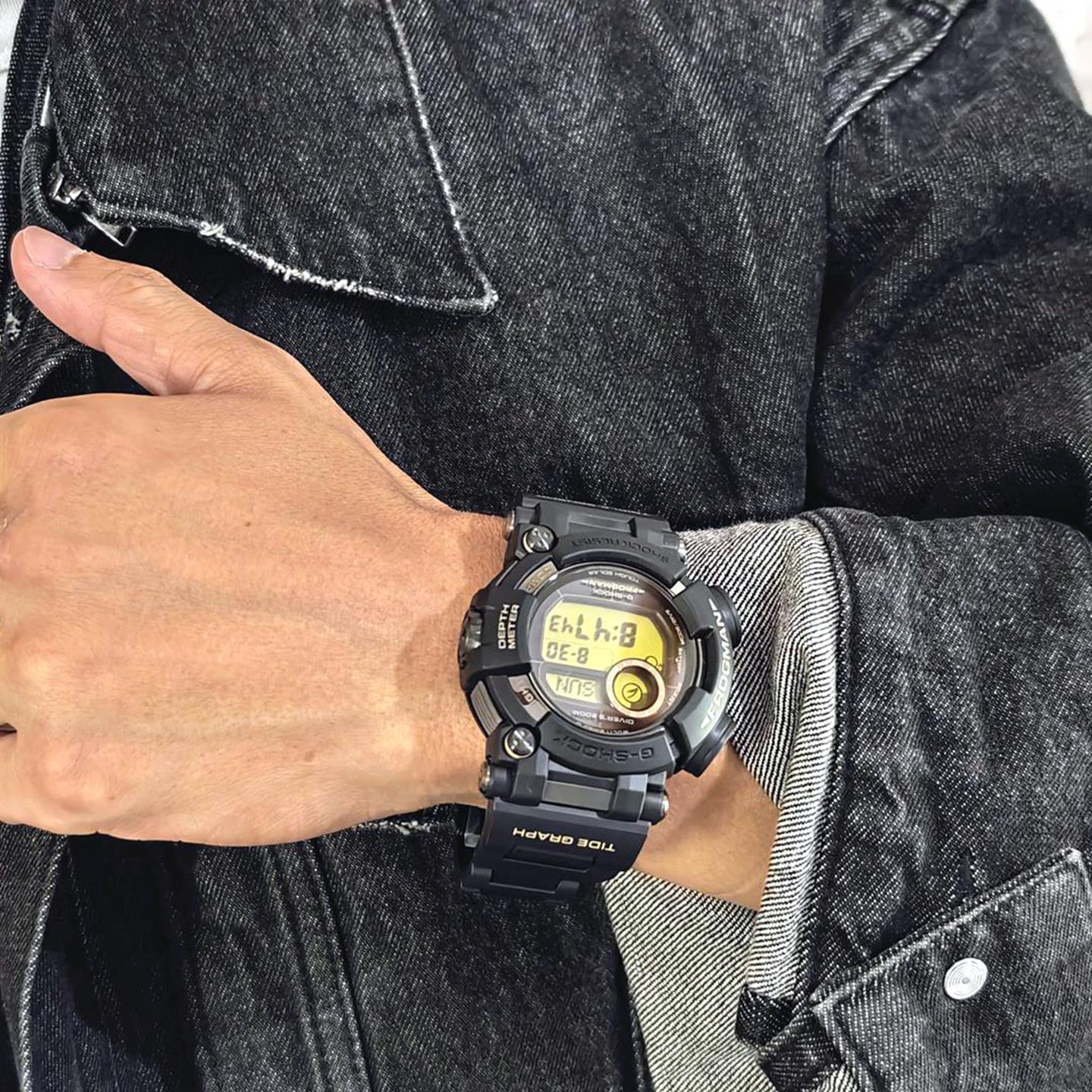 カシオ Gショック MASTER OF G FROGMAN GWF-D1000BC-1JF 電波ソーラー 水深計 ISO200m潜水用防水 コンポジットバンド サファイアガラス メンズ 腕時計 watch ダイバーズウォッチ G-SHOCK 公式サイト掲載店【0926】※9月25日発売予定【店頭受取可能商品】