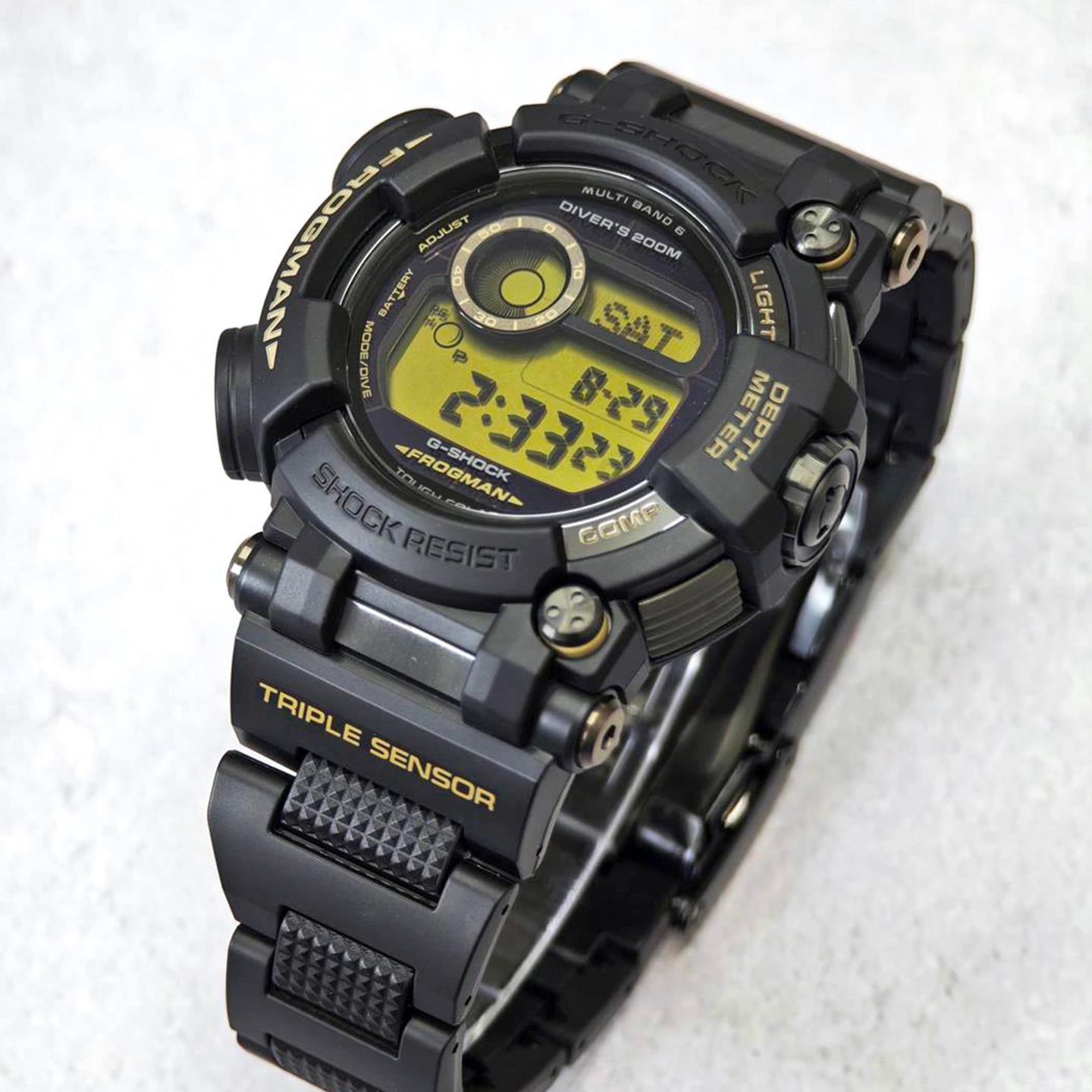 カシオ Gショック MASTER OF G FROGMAN GWF-D1000BC-1JF 電波ソーラー 水深計 ISO200m潜水用防水 コンポジットバンド サファイアガラス メンズ 腕時計 watch ダイバーズウォッチ G-SHOCK 公式サイト掲載店【0926】※9月25日発売予定【店頭受取可能商品】