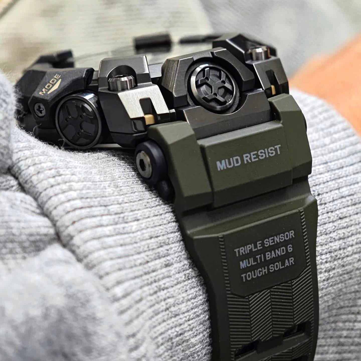 カシオ Gショック MASTER OF G MUDMASTER GWG-B1000-1A3JF オリーブグリーン 電波ソーラー スマートフォンリンク  サファイアガラス 防塵防泥 腕時計 watch マッドマスター ジーショック CASIO G-SHOCK 公式サイト掲載店【0926】※9月25日発売予定【店頭受取可能商品】