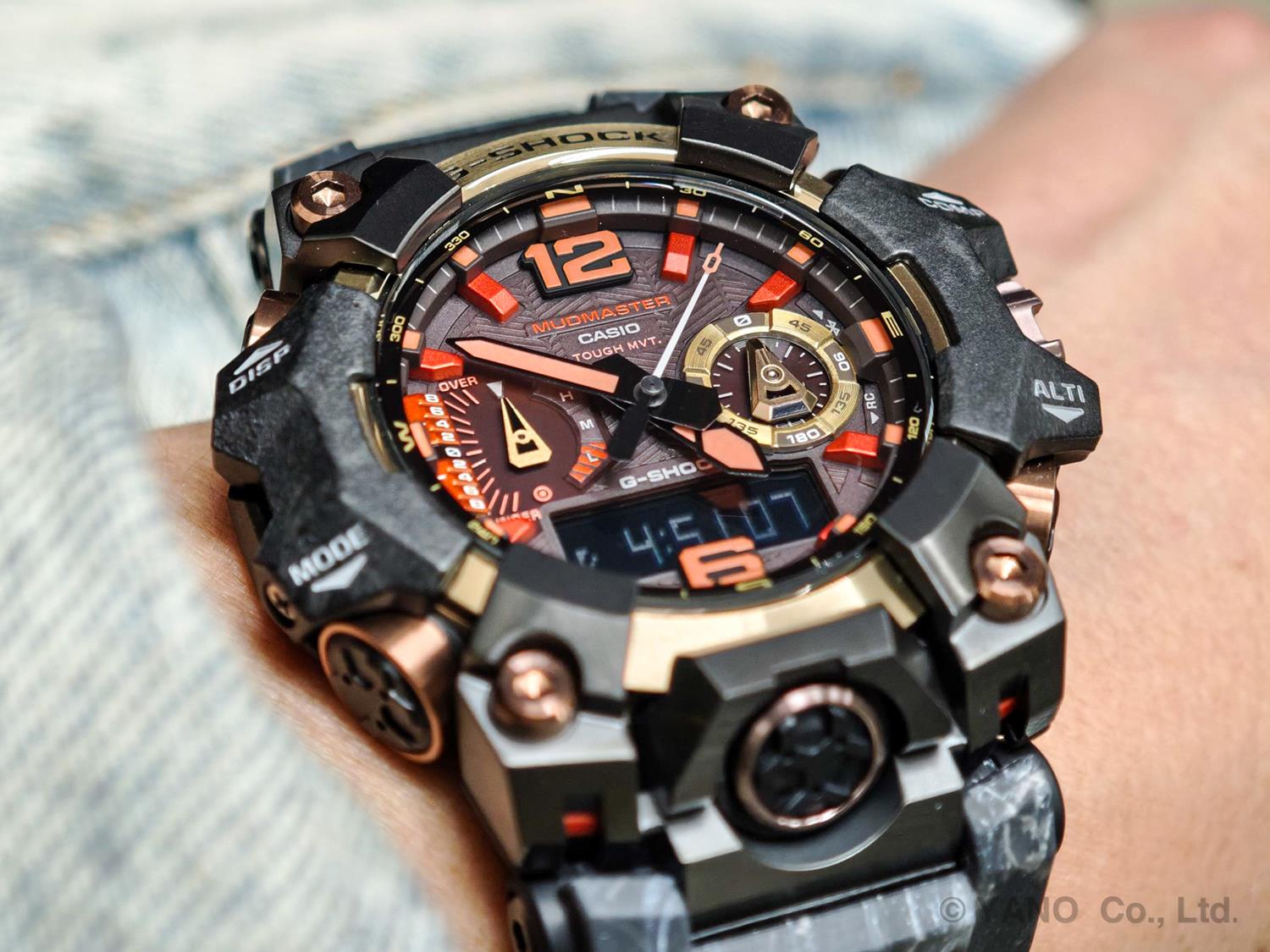G-SHOCK MASTER OF G MUDMASTER GWG-B1000MG-1A9JR Magma Gold マッドマスター トリプルセンサー 電波ソーラー Bluetooth CASIO G-SHOCK 公式サイト掲載店【0526】【店頭受取可能商品】