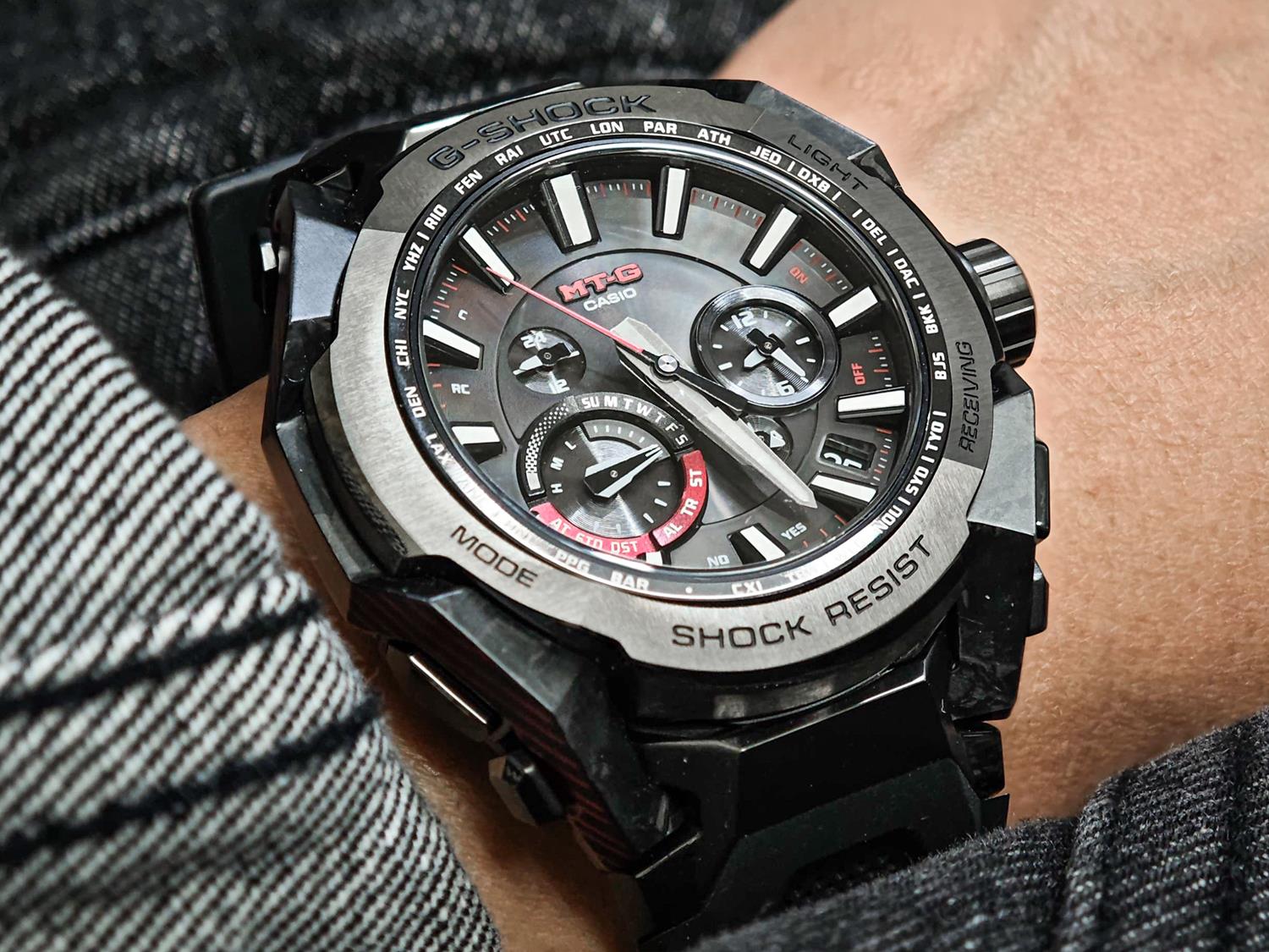 https://image.rakuten.co.jp/yano-online/cabinet/casio7/mtg-b4000b-1a2jf_19.jpg