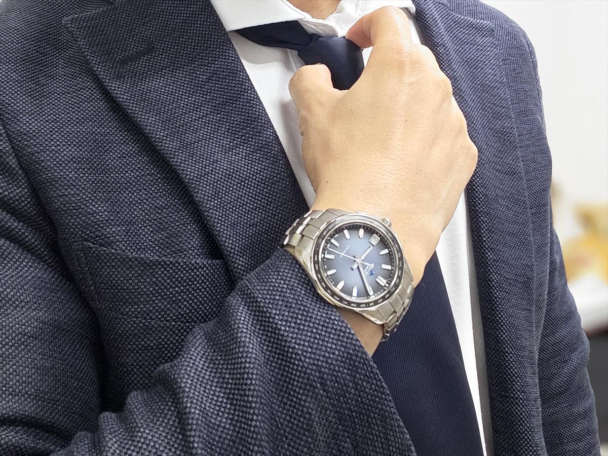 カシオ オシアナス マンタ OCW-S400RA-2AJF グラデーションダイアル スマートフォンリンク ソーラー 電波時計 腕時計 メンズ  CASIO OCEANUS Manta【0625】_10spl