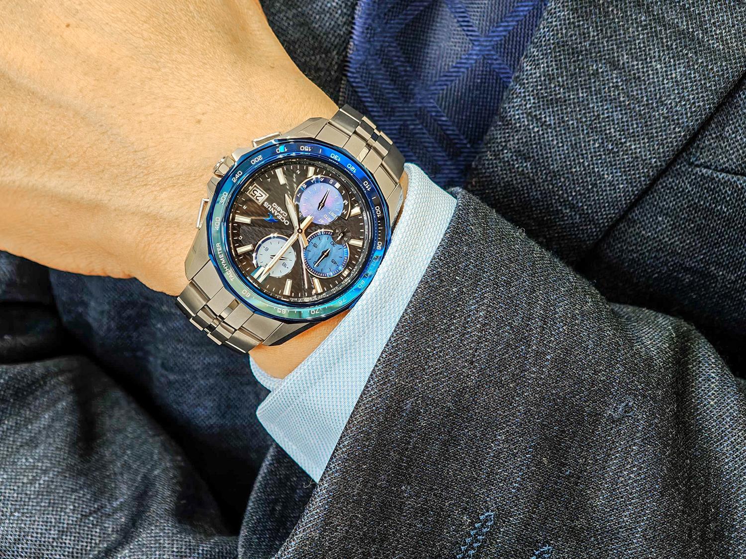 カシオ OCEANUS マンタ OCW-S7000AP-1AJF 阿波藍 世界限定1300本 白蝶貝ダイヤル 電波ソーラー Bluetooth モバイルリンク チタン 日本製 腕時計 CASIO OCEANUS Manta【0526】※5月22日発売予定