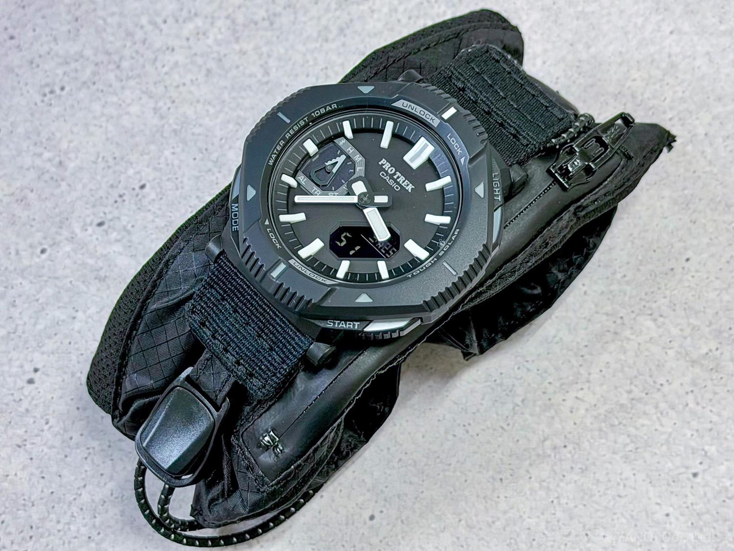 カシオ プロトレック CASIO PRO TREK Hiker Line PRJ-B001EX-1JR ソーラー スマートフォンリンク 10気圧防水 リバーシブルコインケースバンド 腕時計 アウトドア  登山 トレッキング コンパクト 【0826】※8月7日発売予定