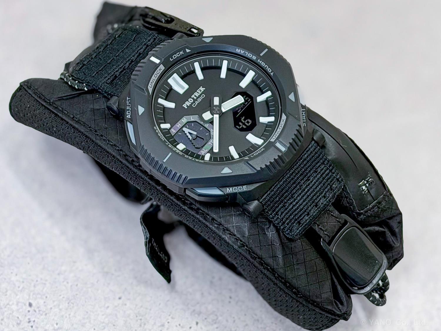 カシオ プロトレック CASIO PRO TREK Hiker Line PRJ-B001EX-1JR ソーラー スマートフォンリンク 10気圧防水 リバーシブルコインケースバンド 腕時計 アウトドア  登山 トレッキング コンパクト 【0826】※8月7日発売予定